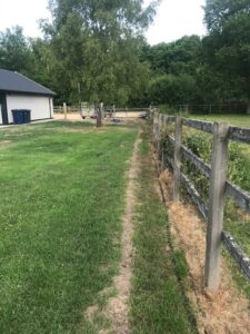 land drainage cable laying with low damage impact on gardens